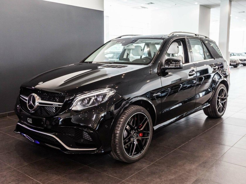 Мерседес внедорожник AMG GLE 63