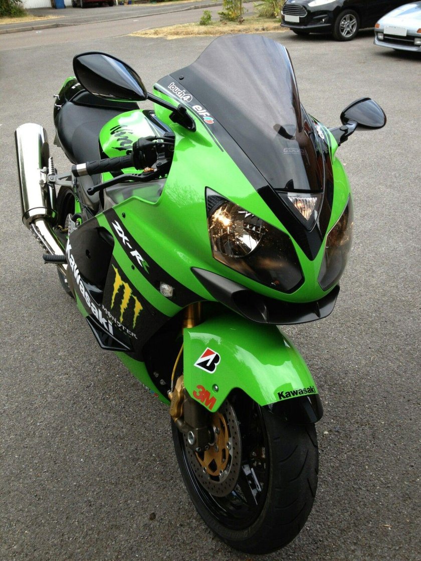 Kawasaki Ninja ZX-12r
