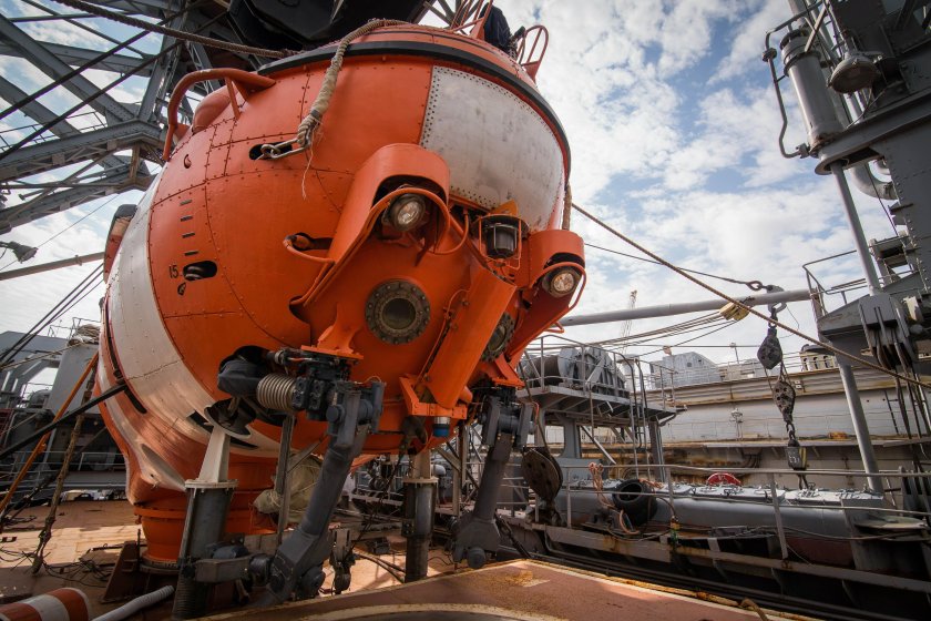 Спасательный глубоководный аппарат АС-40