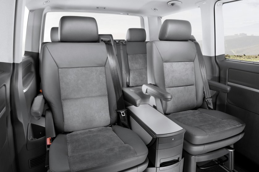 Мультивен т5 Рестайлинг салон