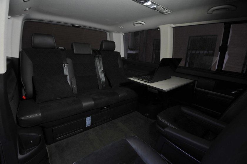 Volkswagen Multivan 8 мест