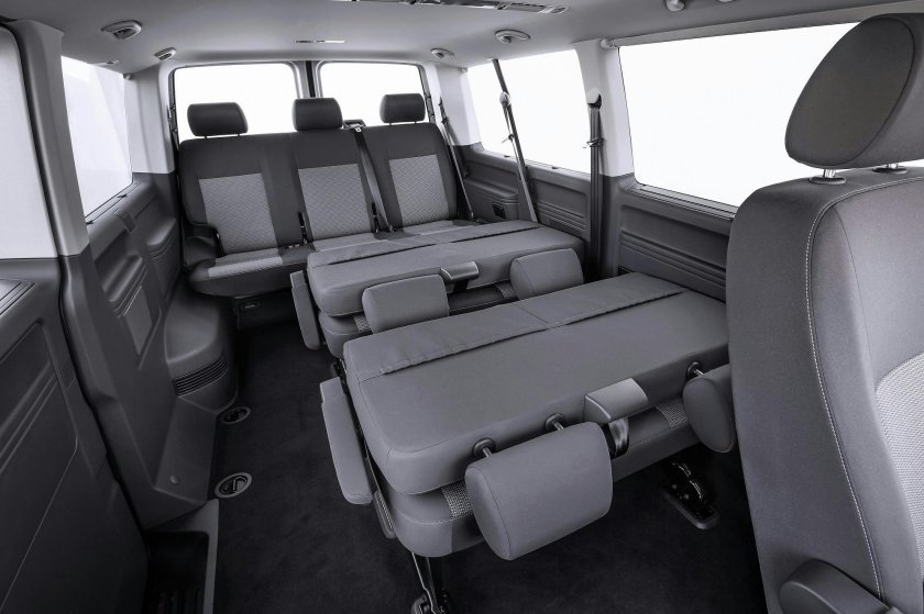 Volkswagen Caravelle 8 местный