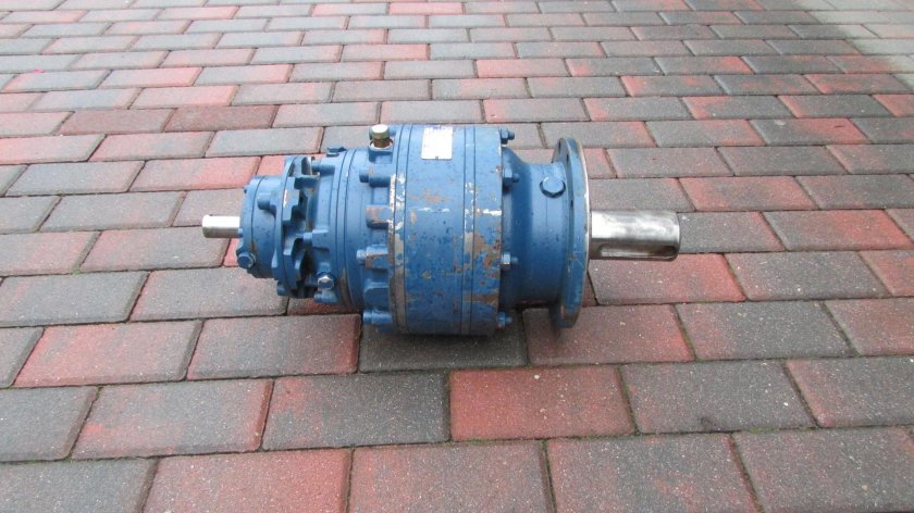 Редуктор Brevini et 3045