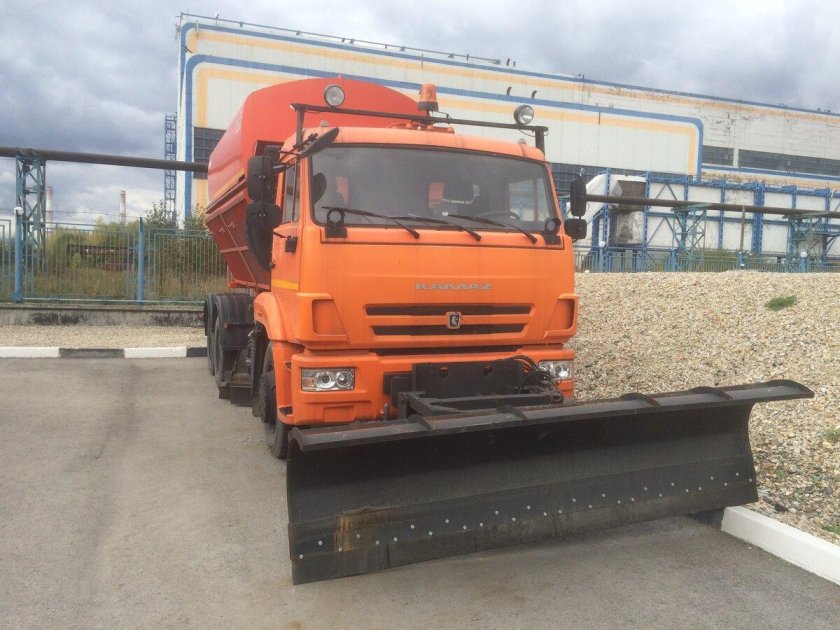 КАМАЗ ко-829б