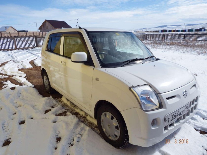 Ниссан Пино фото