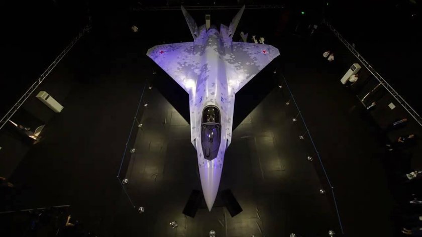 Истребитель Су-75 Checkmate