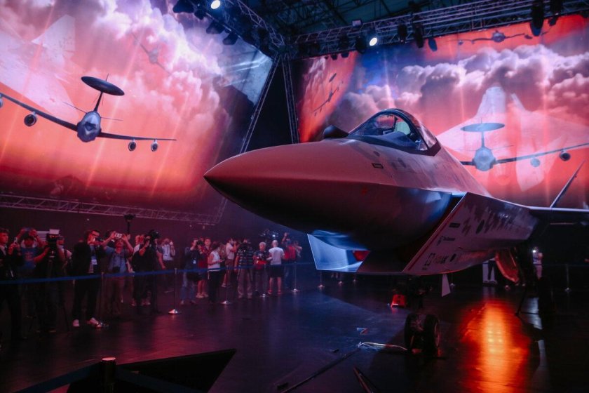 Новый российский истребитель Макс 2021