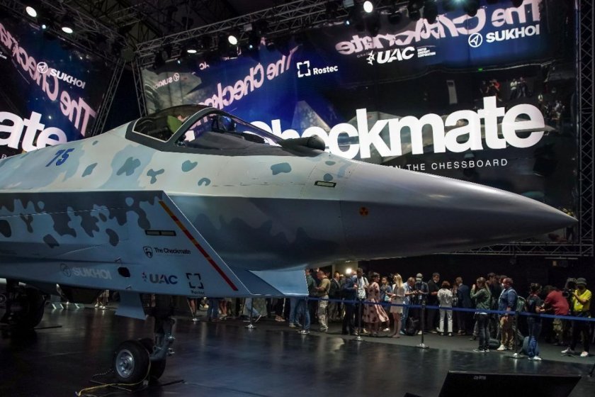 Су-75 Checkmate кабина