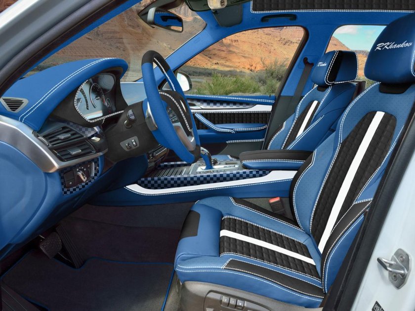 БМВ х5 синяя салон