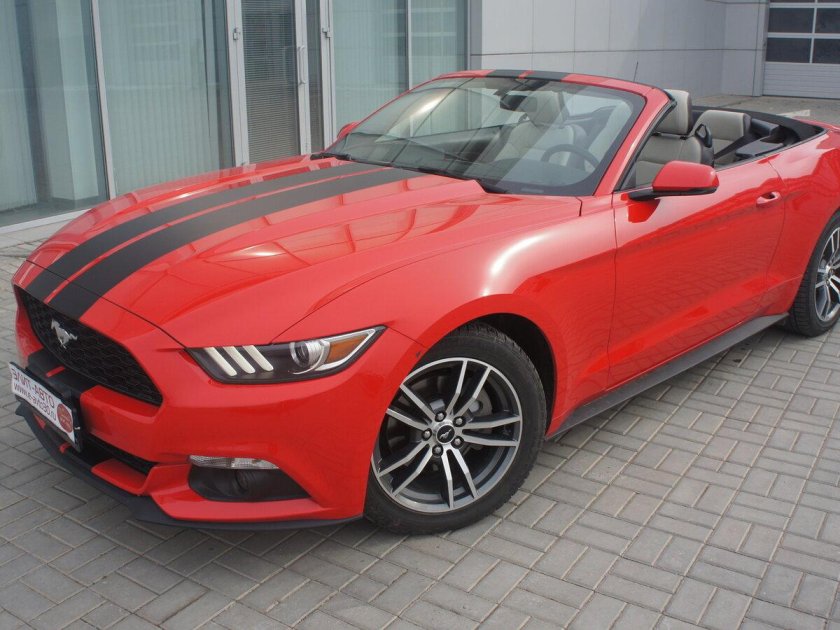 Форд Мустанг кабриолет