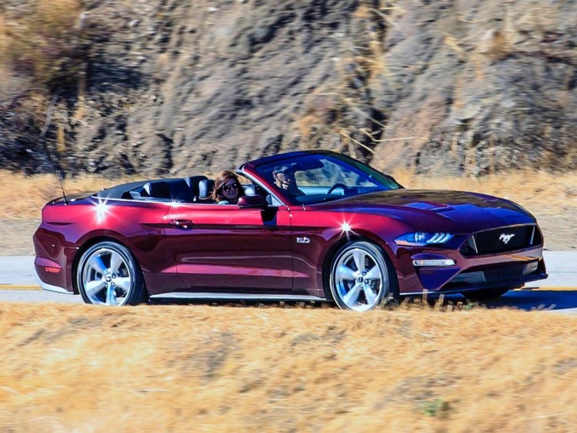 Форд Мустанг кабриолет 2021