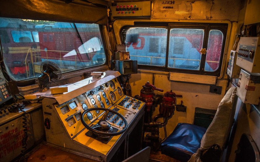 Тепловоз 2тэ10в кабина