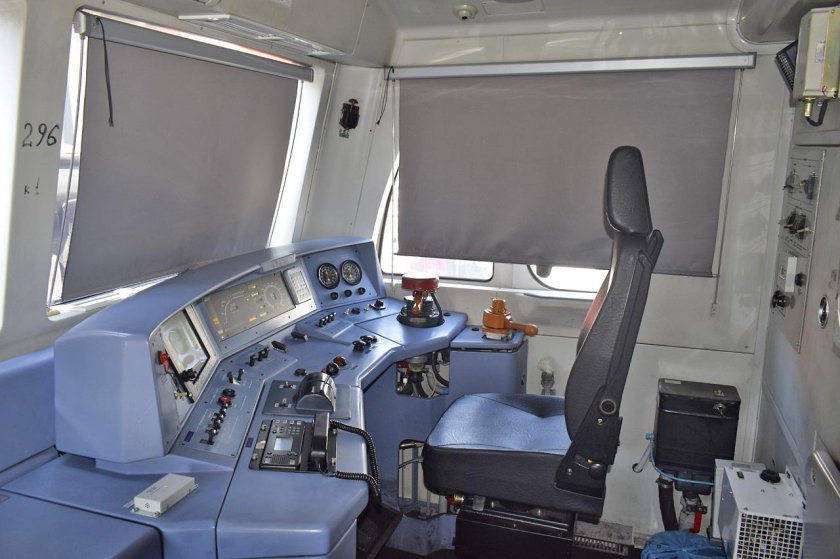 Тэп70бс кабина