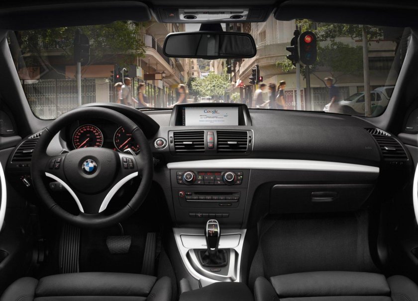BMW e81 Interior