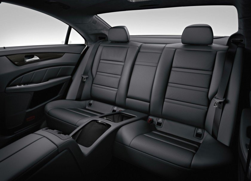 Мерседес CLS 63 AMG салон