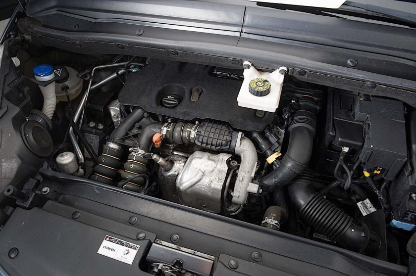 Двигатель Ситроена с4 Пикассо