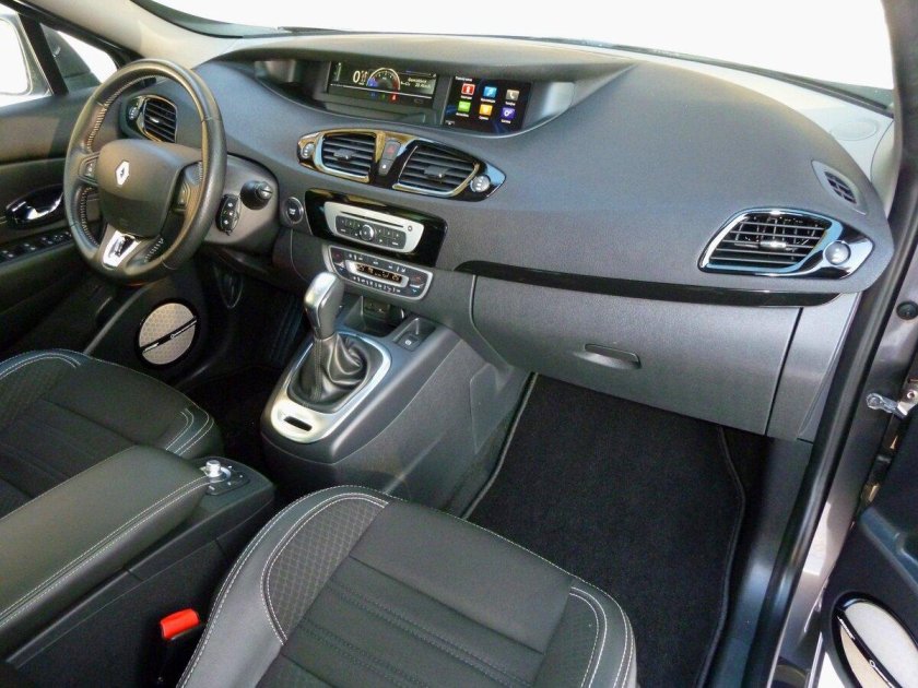 Renault Grand Scenic 3 салон
