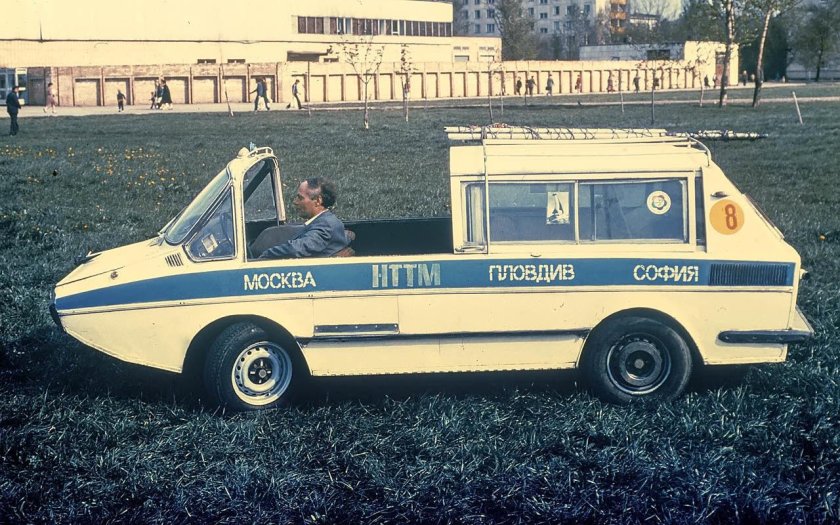 Автомобиль амфибия Ихтиандр 2