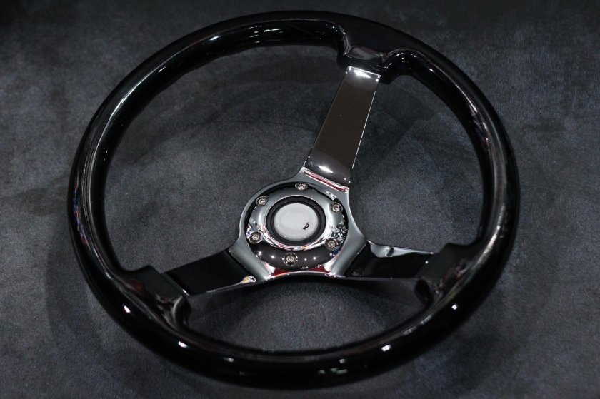 Руль Nardi дерево