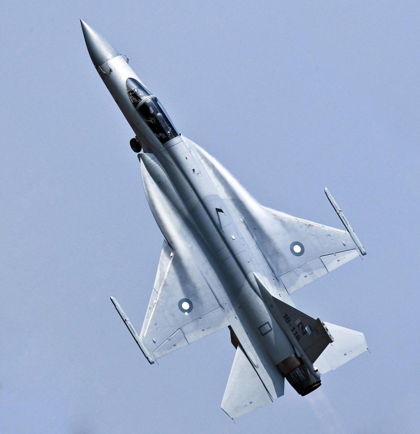 Пакистанский истребитель JF-17
