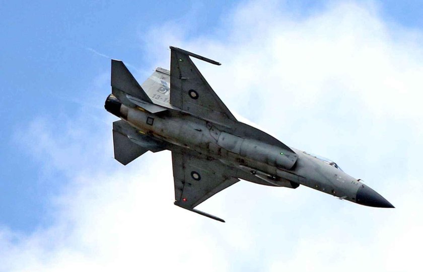 JF 17 истребитель
