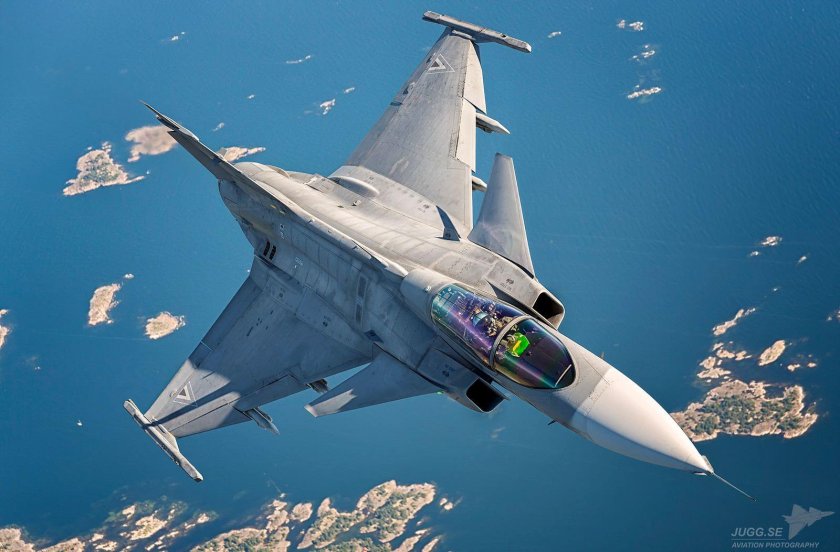 Gripen истребитель