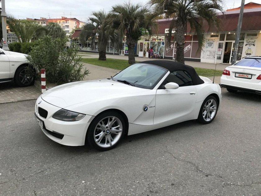 BMW z4 белая