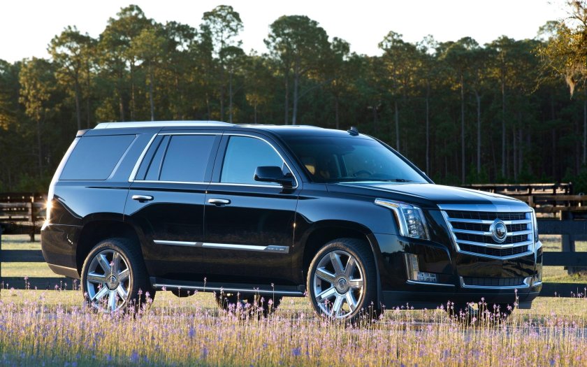 Кадиллак Эскалейд 2014