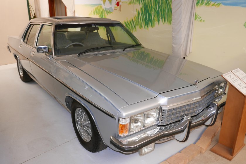 Holden Statesman 1977