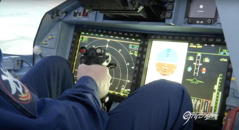 Кабина Су-57 изнутри