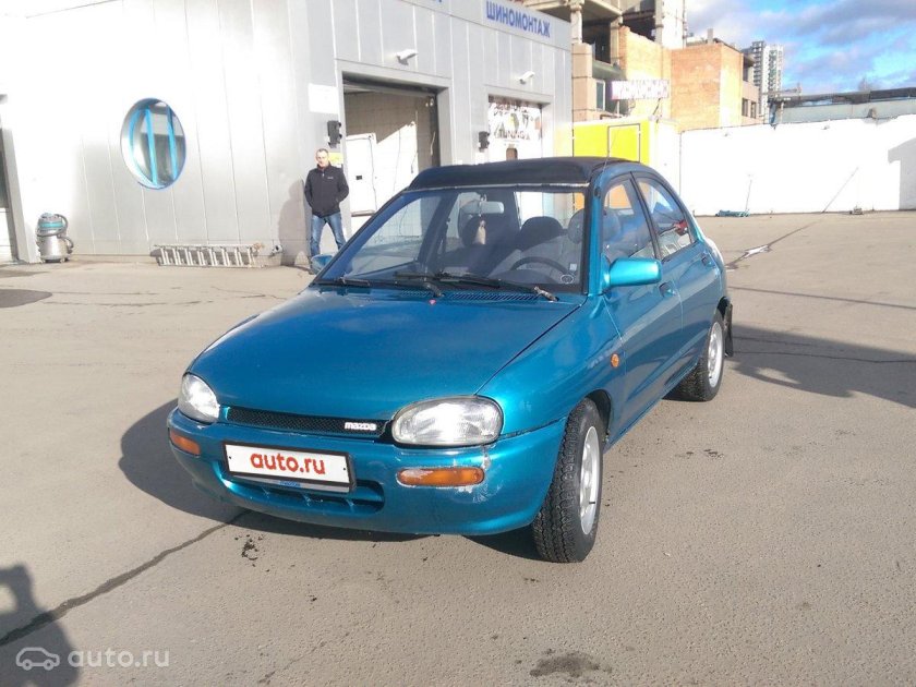 Mazda 121 кабриолет