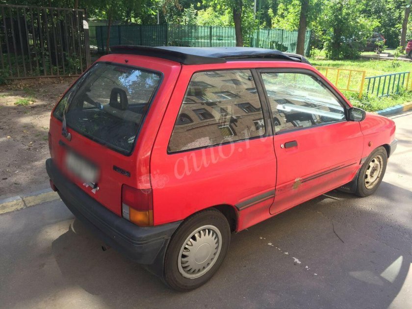 Мазда 121 1989