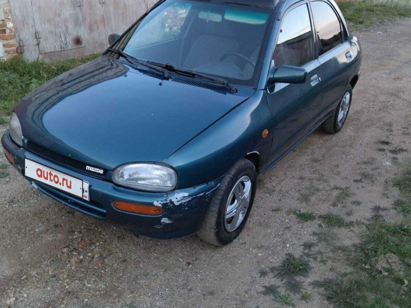 Mazda 121 1992