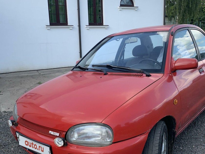 Мазда 121 1991