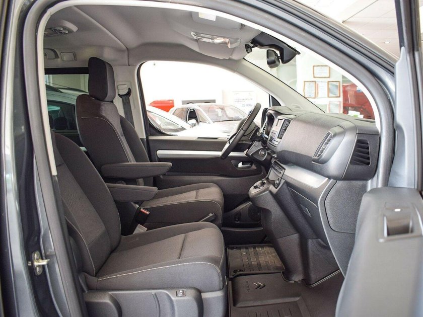 Минивэн Citroen SPACETOURER Business Lounge XL