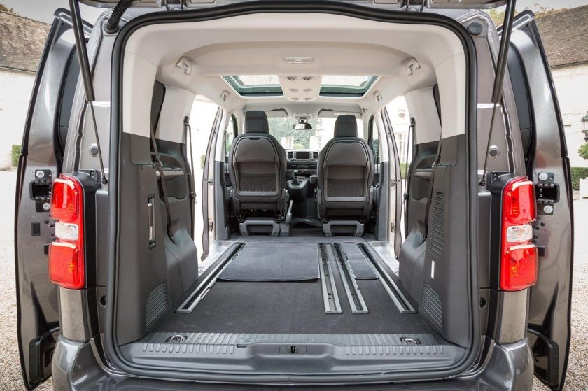 Citroen Jumpy/ SPACETOURER салон