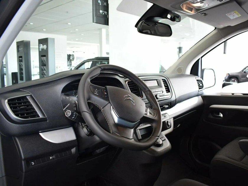 Ситроен Space Tourer салон