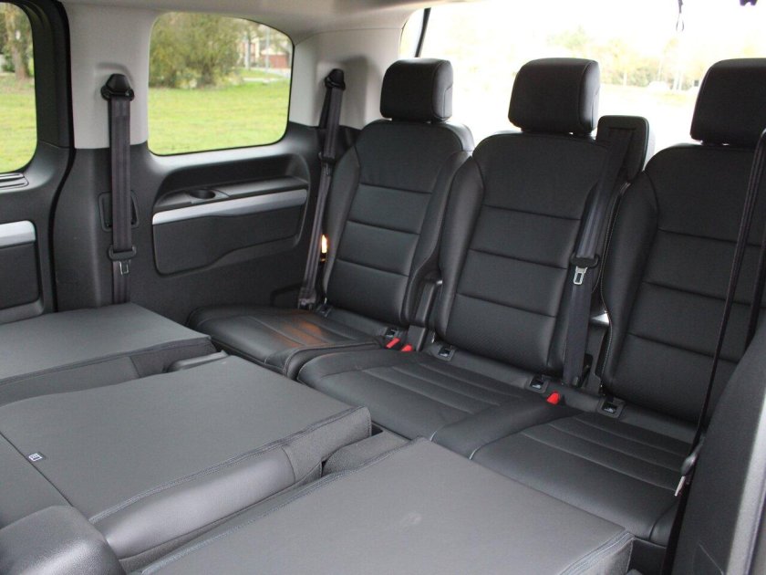 Ситроен Space Tourer салон