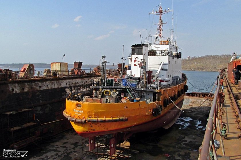 Корабль Ерофей Павлович