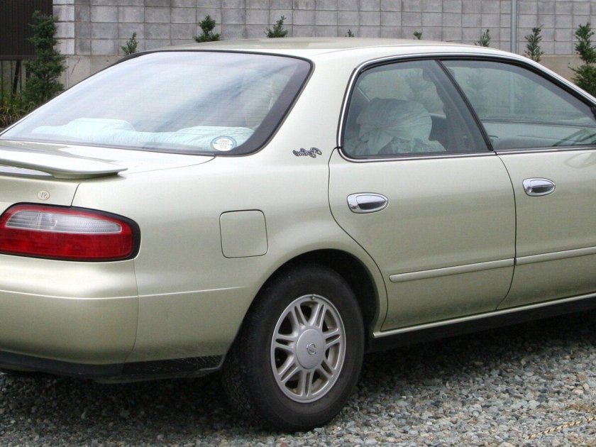 Nissan Presea 1999