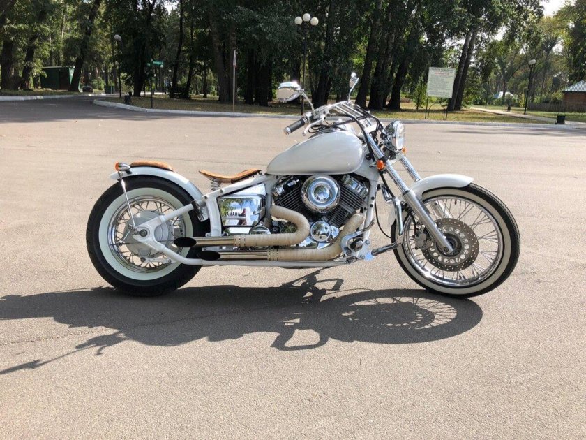 Yamaha Drag Star 400 белый