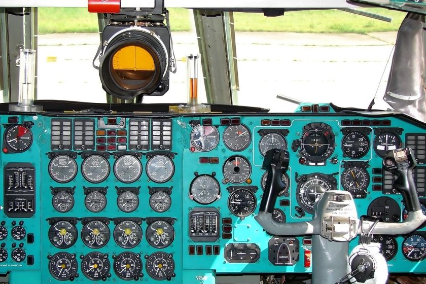 Ил 76 МД кабина