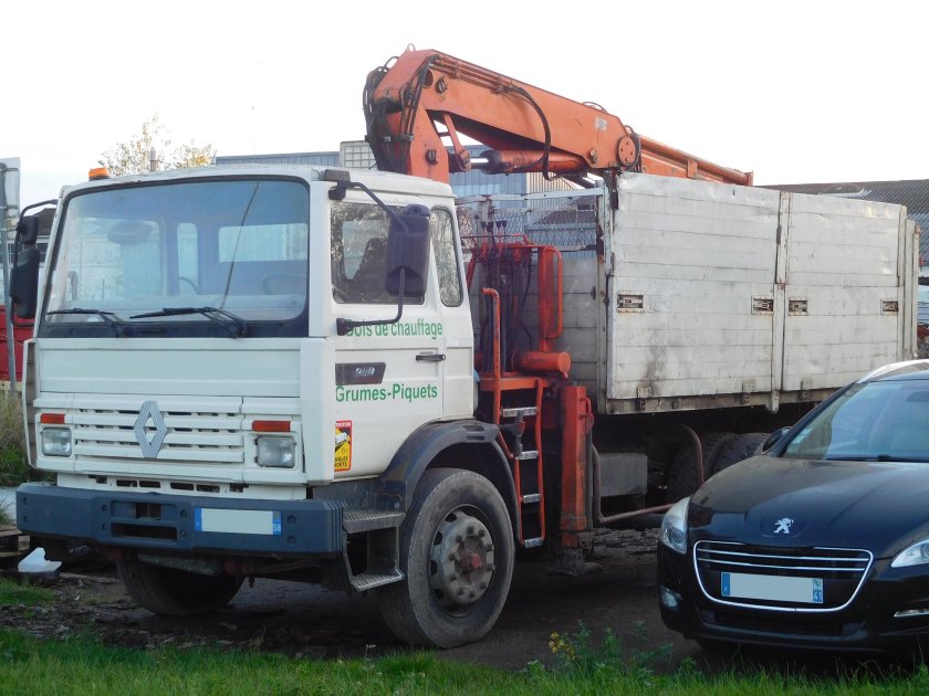 Рено Мидлайнер