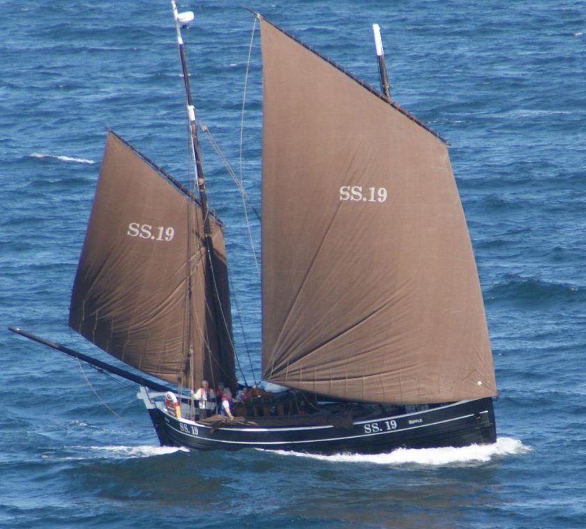 Рыболовные парусные суда