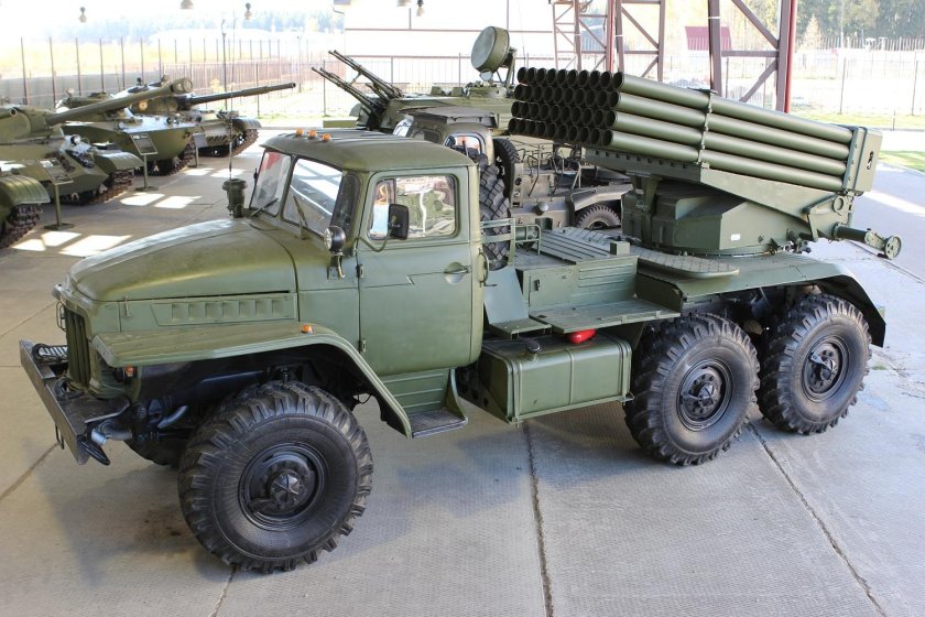 122 Мм РСЗО БМ-21 град