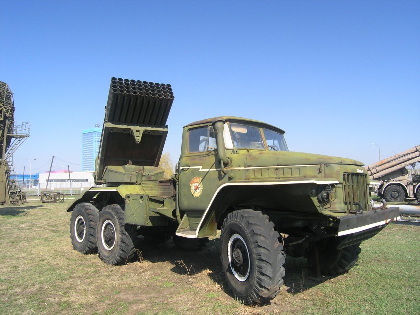 БМ-21 Урал 375