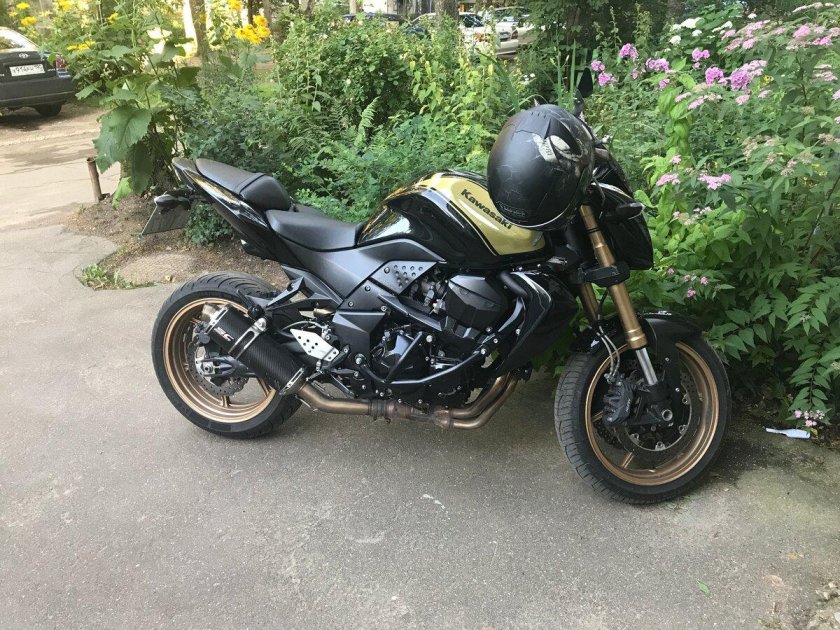Kawasaki z750 2012