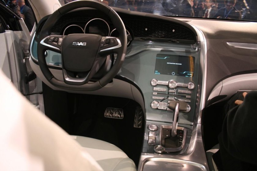 Saab 9-4x салон