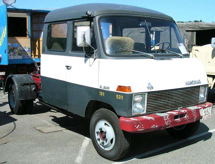 Hanomag l28