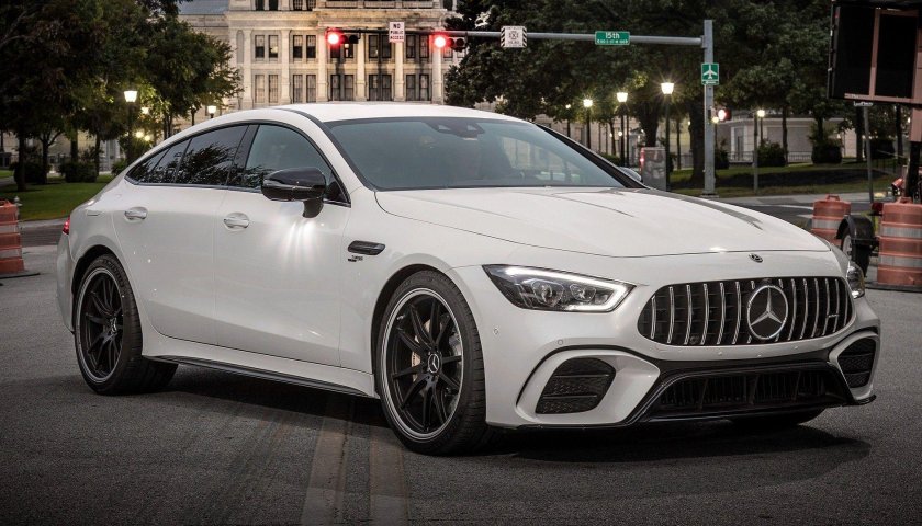 Mercedes Benz AMG gt 53
